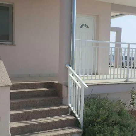 Apartman Rosa Sevid