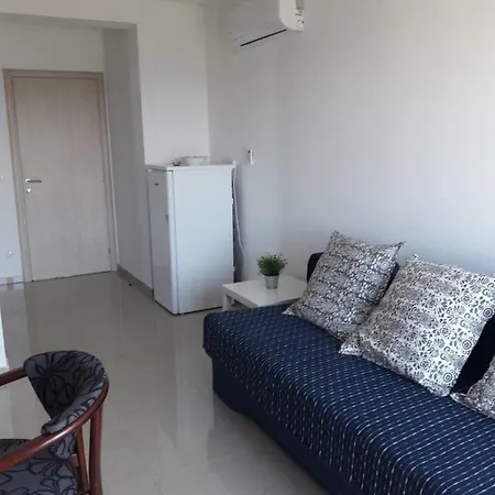 Rosa Apartman